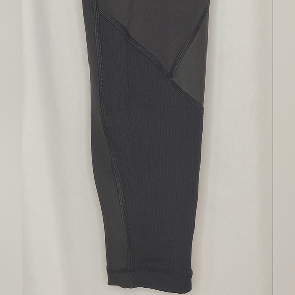 Lululemon Wunder Under High-Rise Tight *Shine 28" in Black - Size 6 - Picture 8 of 15